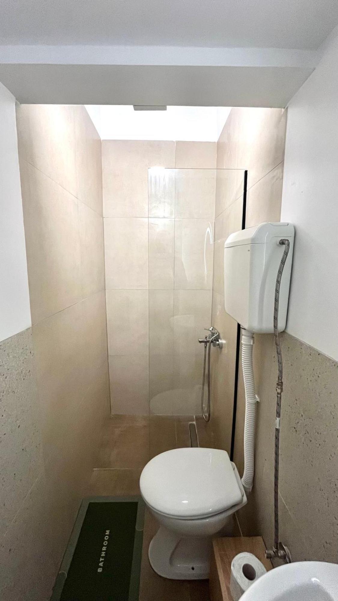 Olive Centre Apartment Szkopje Kültér fotó