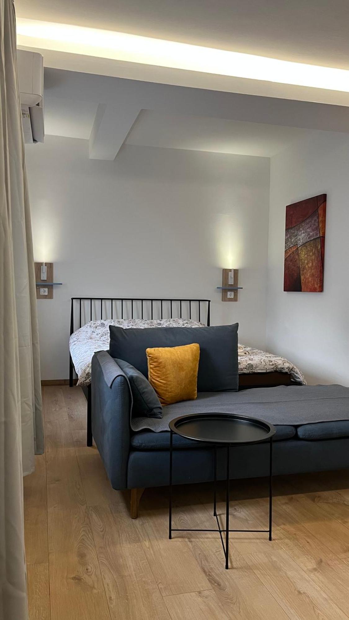 Olive Centre Apartment Szkopje Kültér fotó